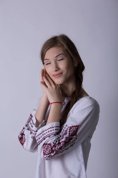 Gadis Ukraina yang cantik — Stok Foto