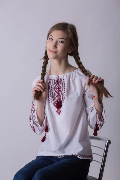 Beautiful Ukrainian girl — Stock Photo, Image