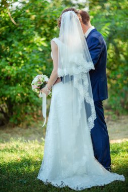 Gelin ve damat düğün gününde