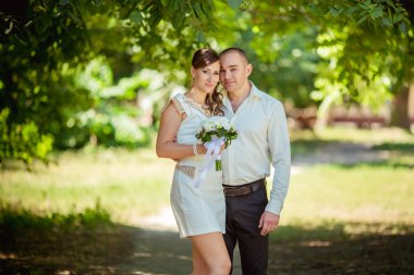 Gelin ve damat düğün gününde