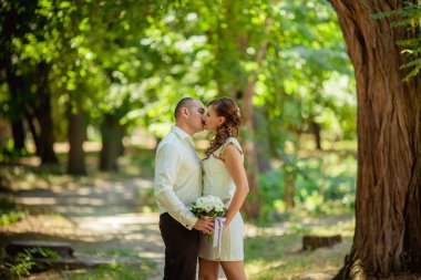 Gelin ve damat düğün gününde