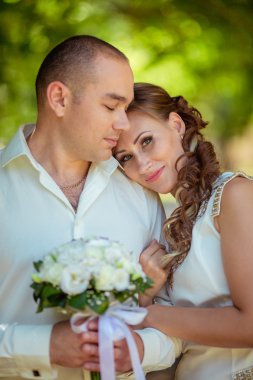 Gelin ve damat düğün gününde