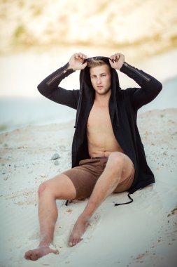 casual kıyafet şık adam