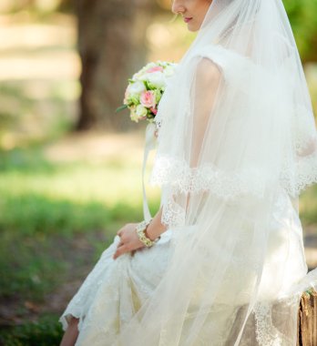 gelin buketi açık poz ile