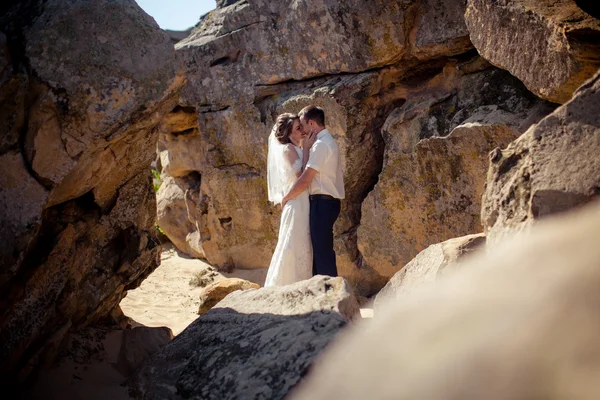 Novia y novio en su boda —  Fotos de Stock