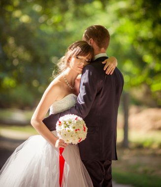 Gelin ve damat düğün gününde