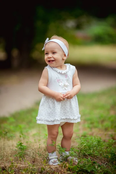 Mooi baby meisje — Stockfoto