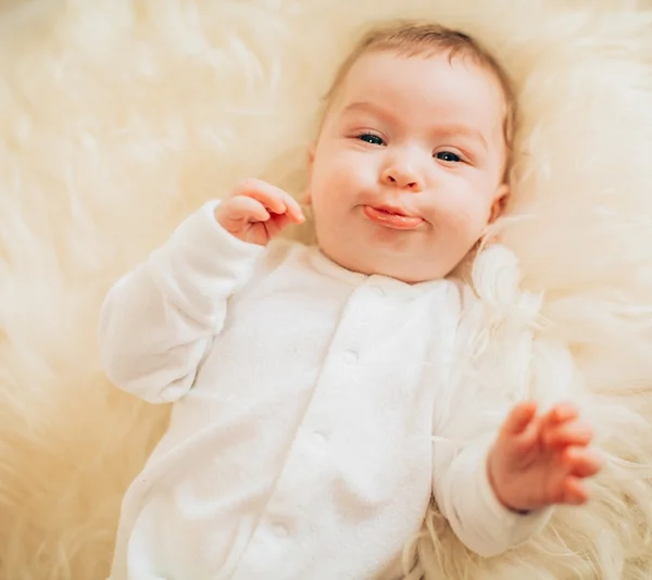 Schattig baby jongen — Stockfoto