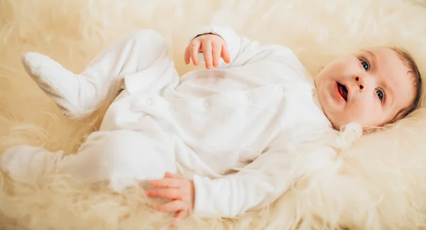 Cute baby boy — Stock Photo, Image