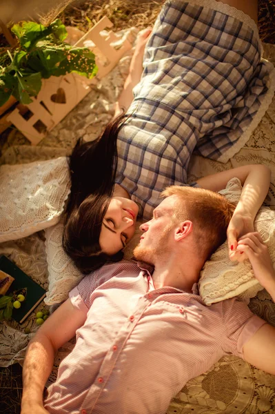 Young couple on nature — Stock Photo, Image