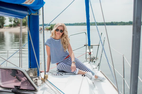 Woman on her private yacht — Stock Photo, Image