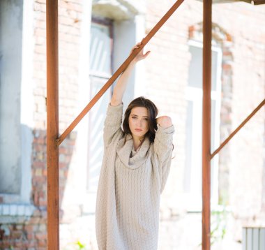 sıcak kazaklı güzel kadın