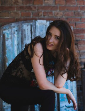 Güzel kadın moda giysileri