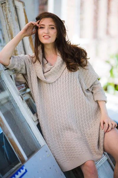 sıcak kazaklı güzel kadın