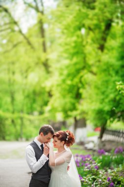 Gelin ve damat düğün gününde