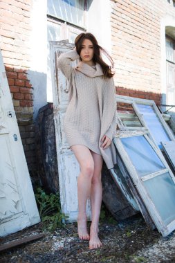 sıcak kazaklı güzel kadın