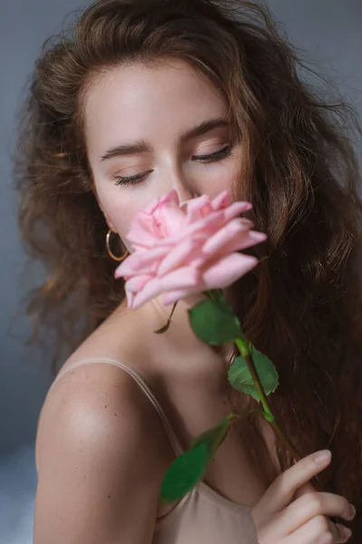 Portrait Beautiful Girl Rose — Stock Photo, Image