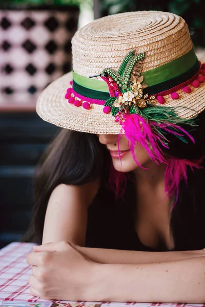 Young Attractive Girl Handmade Chic Hat — Stock Photo, Image