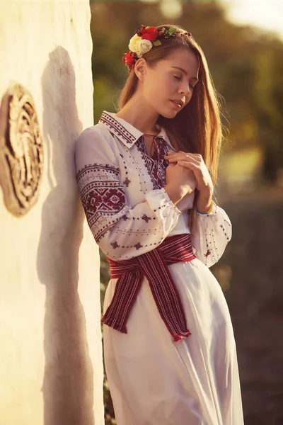 漂亮的乌克兰姑娘 — 图库照片