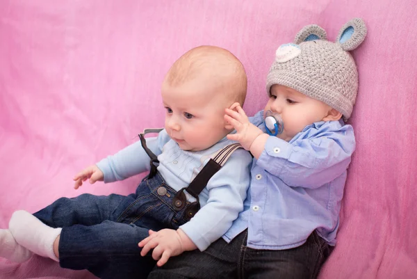 Kleine baby jongens — Stockfoto