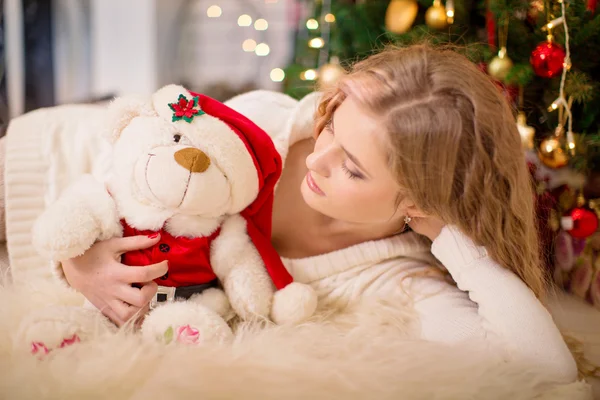 Girl with teddy bear — Stock Photo, Image