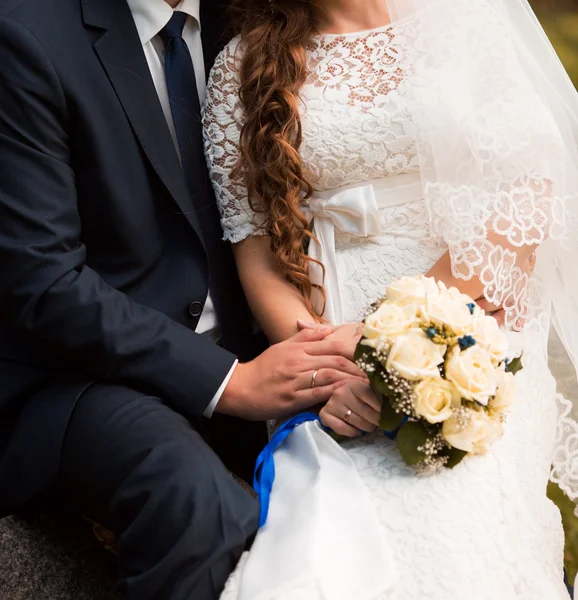 Bruid en bruidegom close-up — Stockfoto