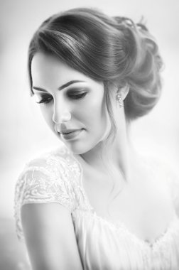Gelin moda saç modeli ile
