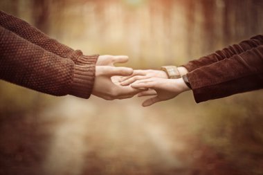 Elele çift üzerinde kapat