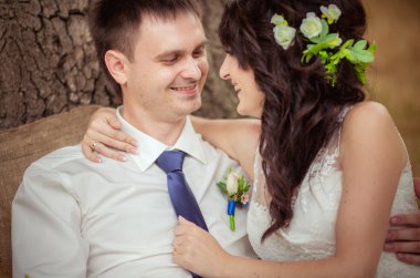 Gelin ve damat düğün gününde