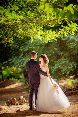 mutlu gelin ve damat