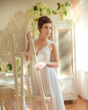 Güzel gelin, düğün günü