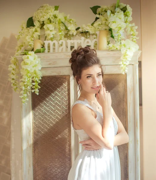 Beautiful bride at wedding day — Stock Photo, Image