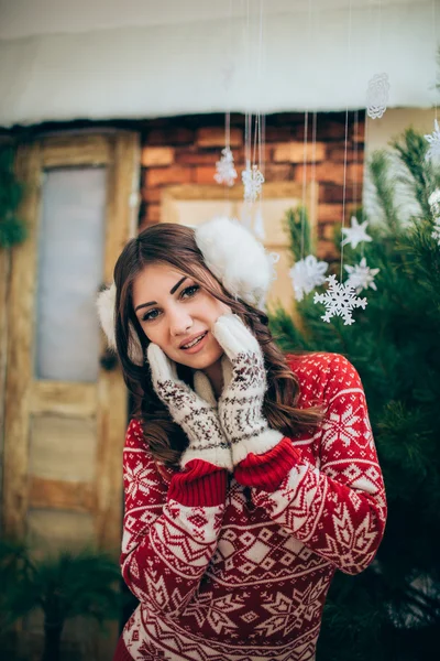 Girl at Christmas holiday eve — Stock Photo, Image