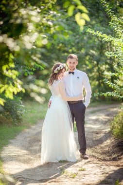 mutlu gelin ve damat