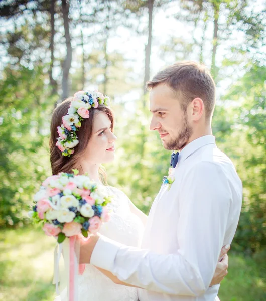 mutlu gelin ve damat