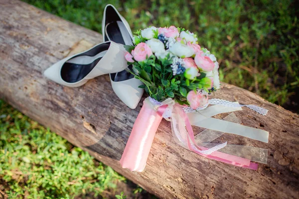 Bouquet di fiori di nozze — Foto Stock