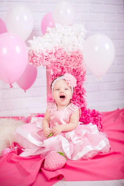 Princess baby girl in pink dress — Stock Photo, Image