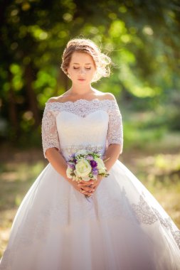 Güzel romantik gelin Park