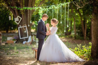 mutlu gelin ve damat