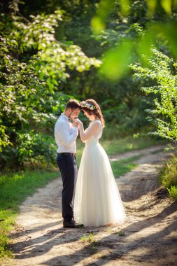 mutlu gelin ve damat