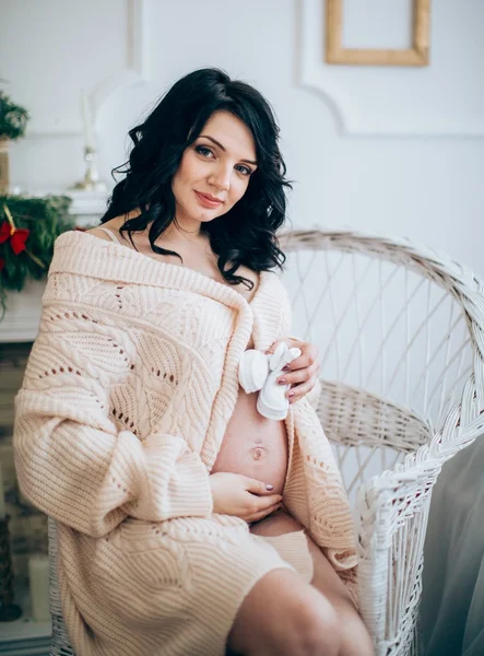 Kobieta w ciąży na baby shower — Zdjęcie stockowe