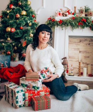 Noel arifesi kadına