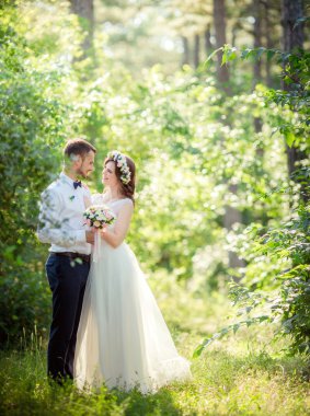 mutlu gelin ve damat