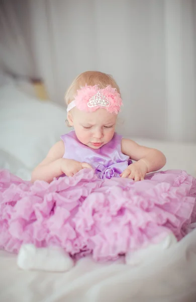 Beautiful baby girl — Stock Photo, Image