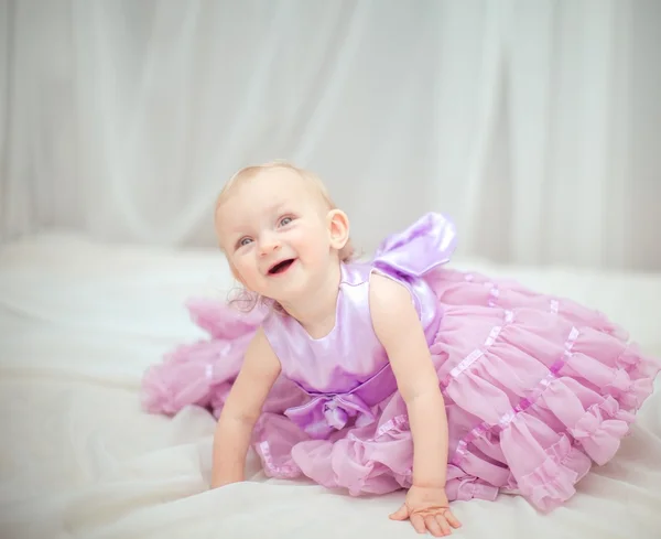 Beautiful baby girl — Stock Photo, Image