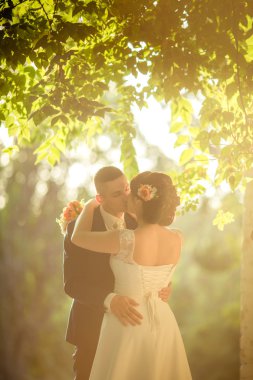 Gelin ve damat düğün gününde