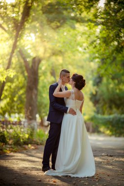 Gelin ve damat düğün gününde