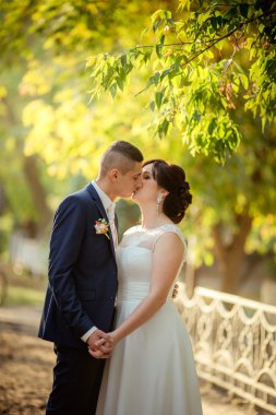 Gelin ve damat düğün gününde