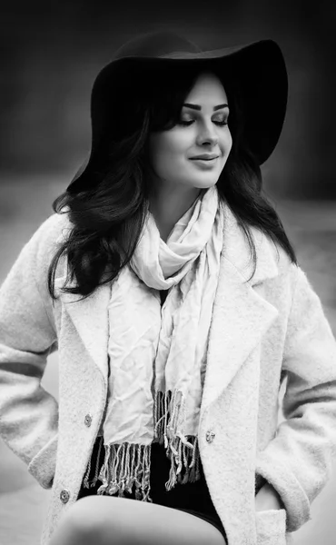 Beautiful woman with makeup in hat — Stock Photo, Image