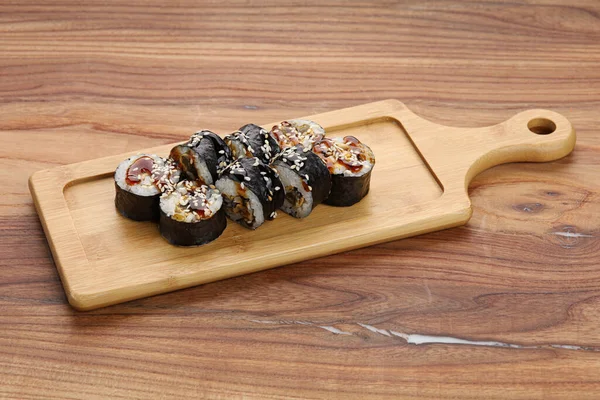 Zestaw Sushi Drewnianej Desce — Zdjęcie stockowe